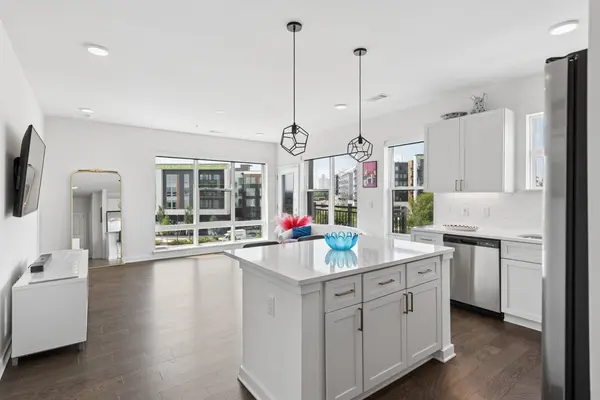 1677 54th Ave #N #400, Nashville, TN 37209