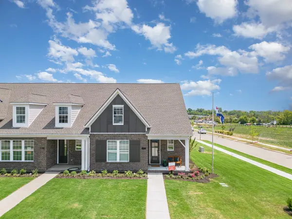 6411 Waymeet Dr, Spring Hill, TN 37174