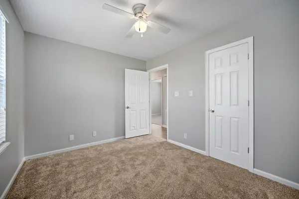 111 Grant Ave, Oak Grove, KY 42262