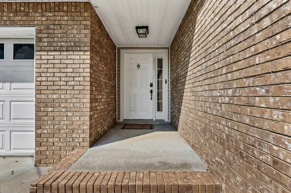 301 Eggars Ct, Clarksville, TN 37042