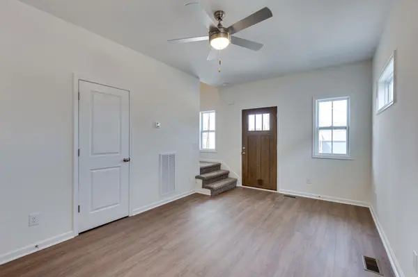 877 Dogwood Trail, Clarksville, TN 37042