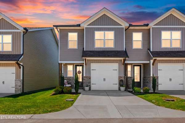 392 Judson Way, Lenoir City, TN 37771