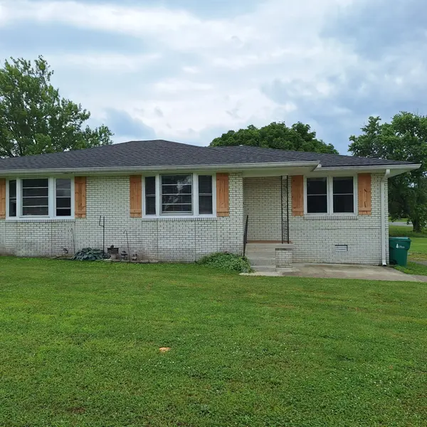 418 Sam Houston Dr #A, Lebanon, TN 37087