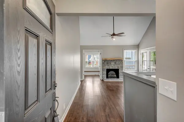 125 Agee Cir #E, Hendersonville, TN 37075