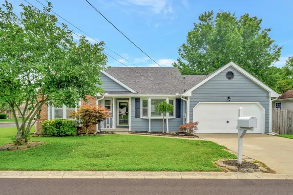 125 Agee Cir #E, Hendersonville, TN 37075
