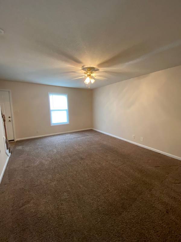 512 Patriot Park Ct #A, Clarksville, TN 37042