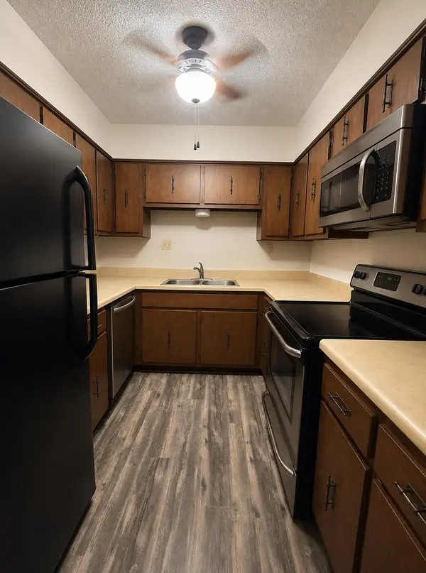 8473 ROTHCHILD RD #31, Germantown, TN 38139