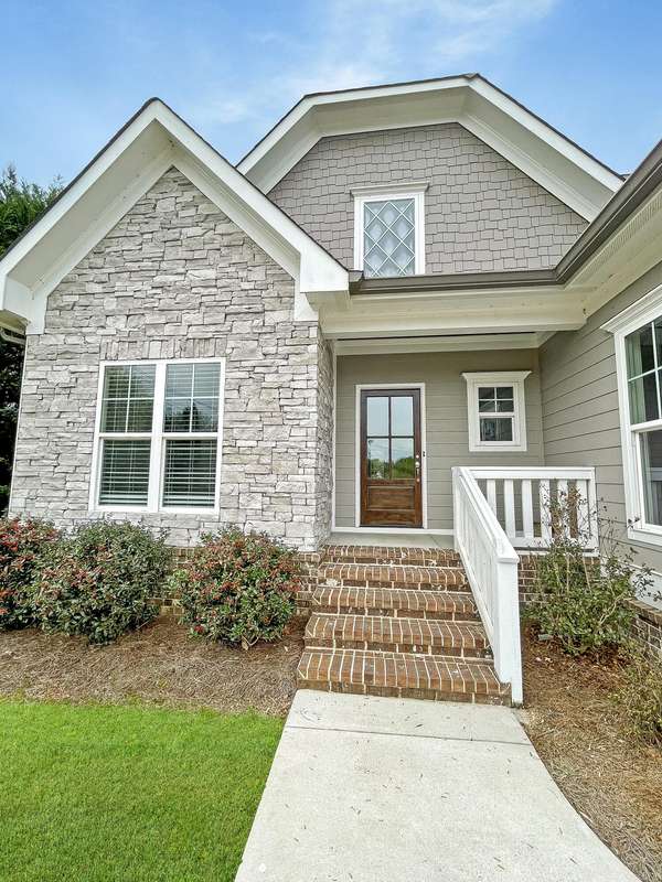 8096 Hodges Way, Ooltewah, TN 37363