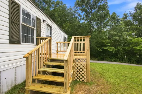 358 Silcox Rd, Pioneer, TN 37847