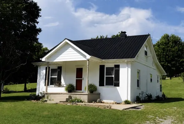 511 McCorkle Hollow Rd, Mcminnville, TN 37110