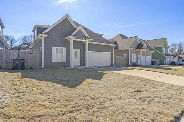 4725 ADDINGTON DR, Memphis, TN 38128