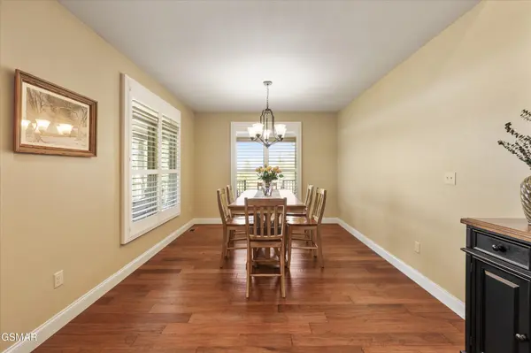 2278 Lower Rinehart Road, Dandridge, TN 37725