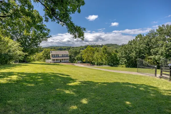 2966 McCanless Rd, Nolensville, TN 37135