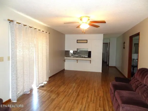 1789 Sparta Hwy, Crossville, TN 38572