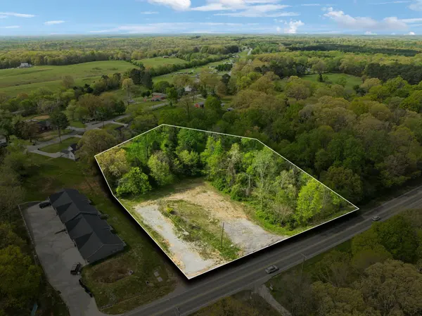 4142 Highway 70 #E, White Bluff, TN 37187
