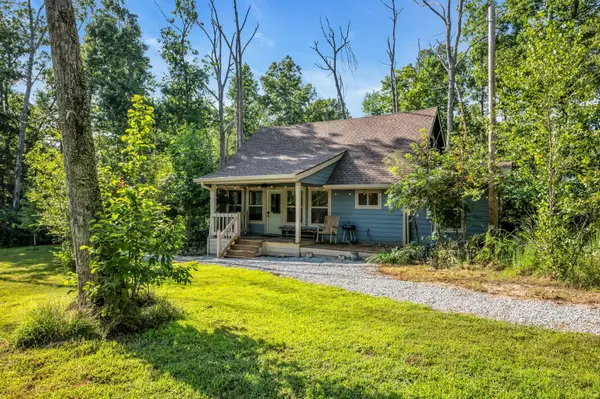 285 Tooley Trail Lane, Mc Ewen, TN 37101