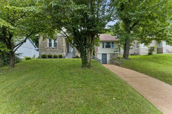 1523 McGavock Pike, Nashville, TN 37216