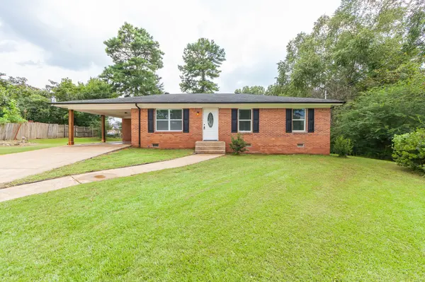 43 Carnell St, Jackson, TN 38301