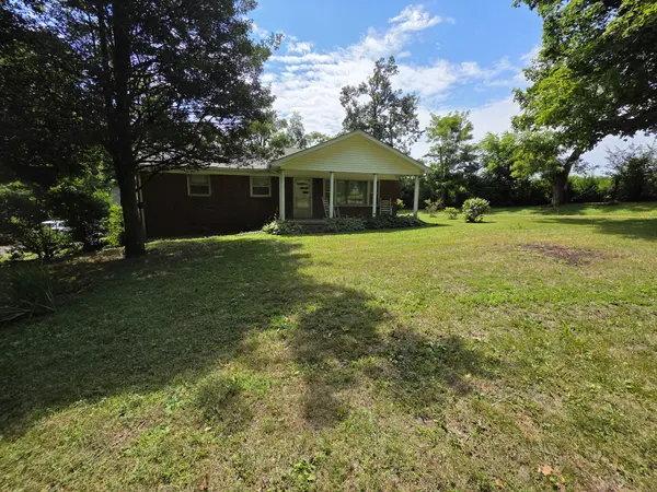 1438 Rocky Mound Rd, Westmoreland, TN 37186