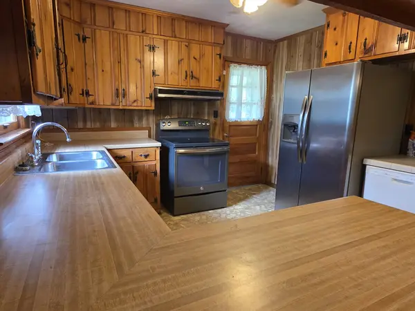 1438 Rocky Mound Rd, Westmoreland, TN 37186