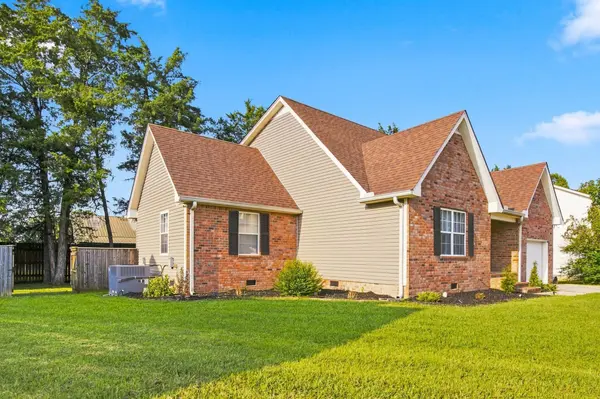 1537 John Galt Dr, Lebanon, TN 37087