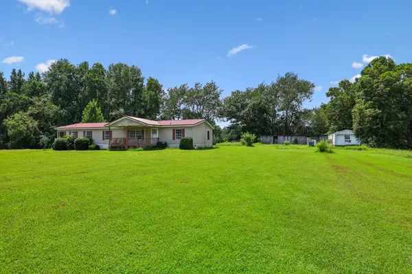 17 Light Ln, Kelso, TN 37348