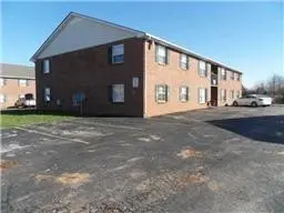 3885 Northeast Dr #E, Clarksville, TN 37040