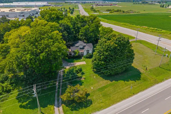 10079 Fort Campbell Blvd, Hopkinsville, KY 42240