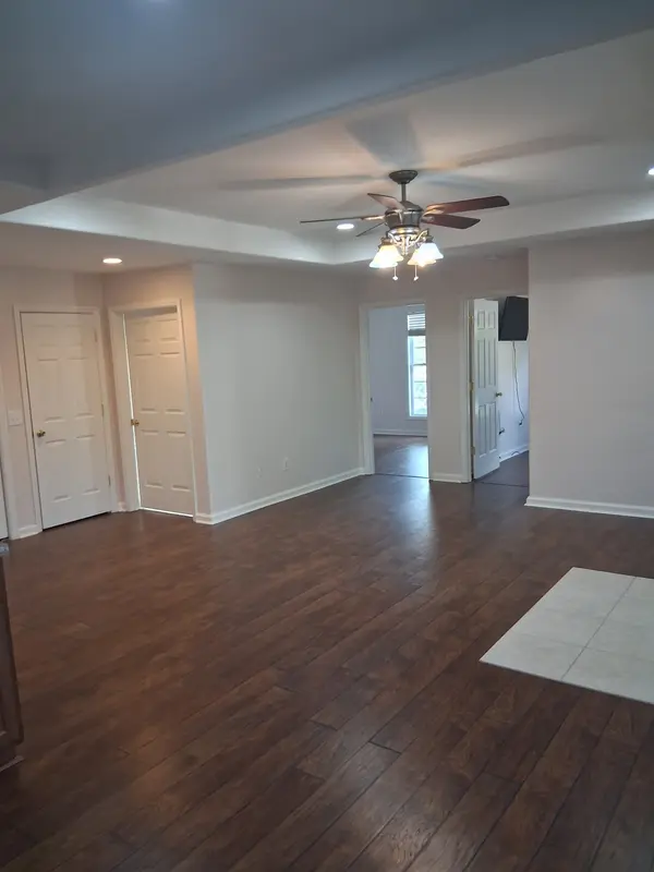 103 Campus Dr #B, Hendersonville, TN 37075