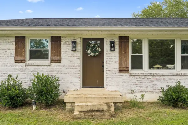 200 Blackpatch Dr, Springfield, TN 37172