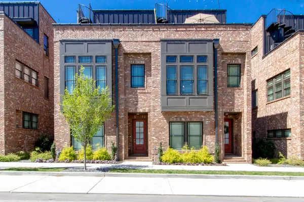 713B 26th Ave #N, Nashville, TN 37208