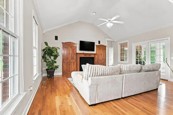 131 Maple Dr, Woodbury, TN 37190