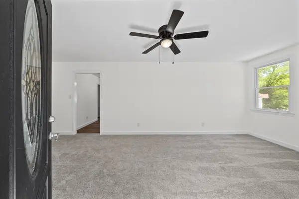 19 Chestnut Dr, Clarksville, TN 37042