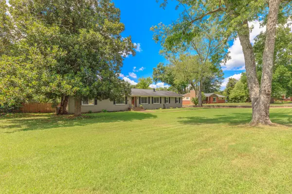 6908 Hickory View Lane, Chattanooga, TN 37421