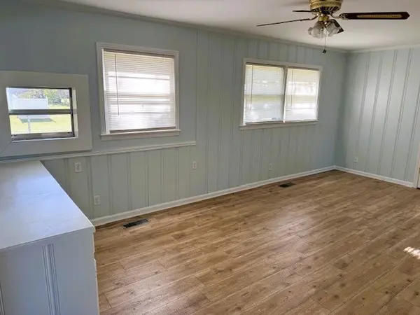 108 Black St, Mcminnville, TN 37110