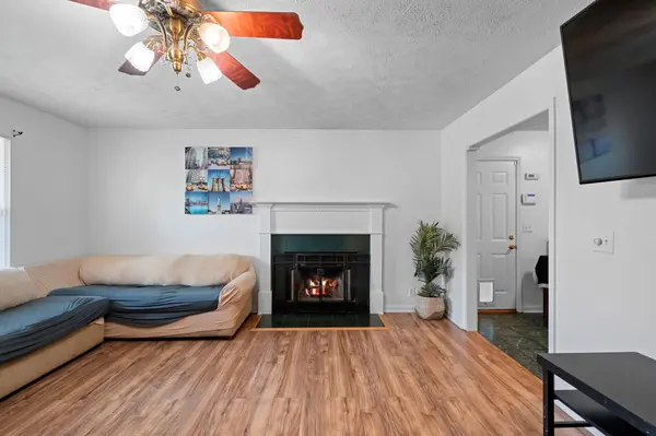 126 Fall Creek Dr, Murfreesboro, TN 37129