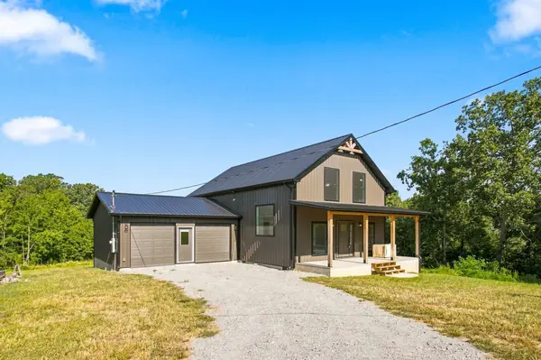 119 Pondview Dr, Hohenwald, TN 38462