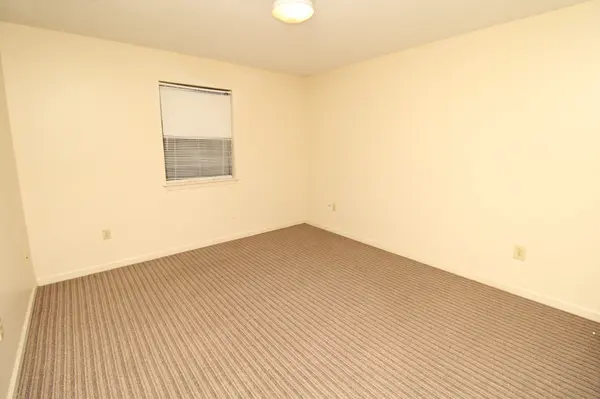 1935 High St #7, Hopkinsville, KY 42240