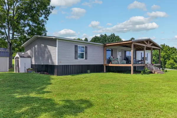 380 Beaver Ln, Gainesboro, TN 38562