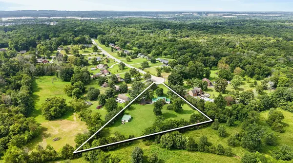 401 Bluegrass Ct, Lebanon, TN 37090