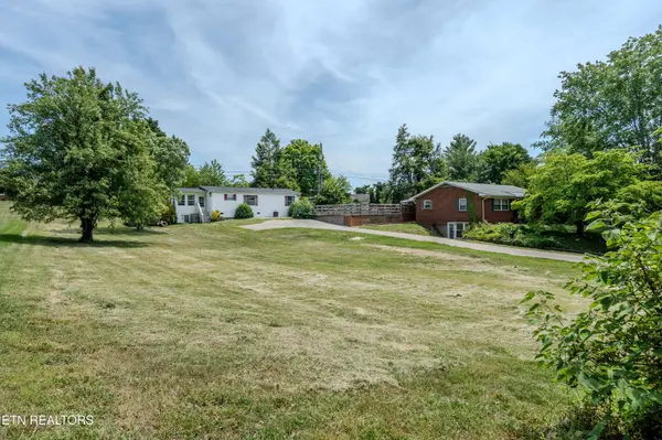 108 N Knob Creek Rd, Seymour, TN 37865