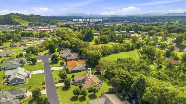 260 Lexington Place, Sevierville, TN 37862