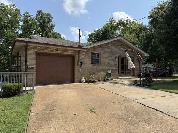 4121 Coleridge Dr, Antioch, TN 37013