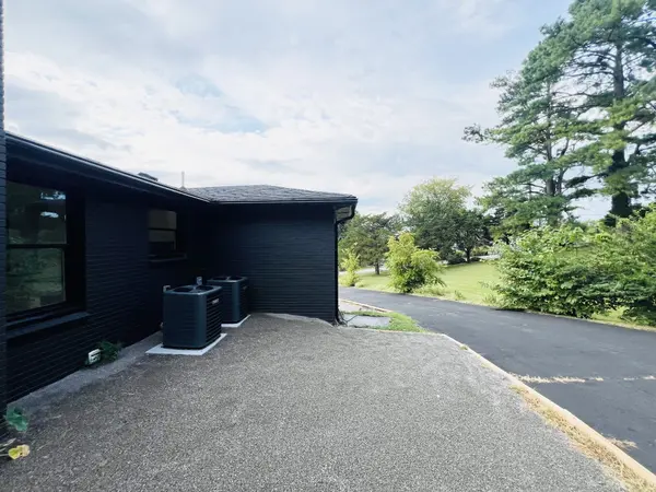 340 Lawndale Dr, Nashville, TN 37217