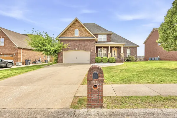 420 Carson Bailey Ct, Clarksville, TN 37043
