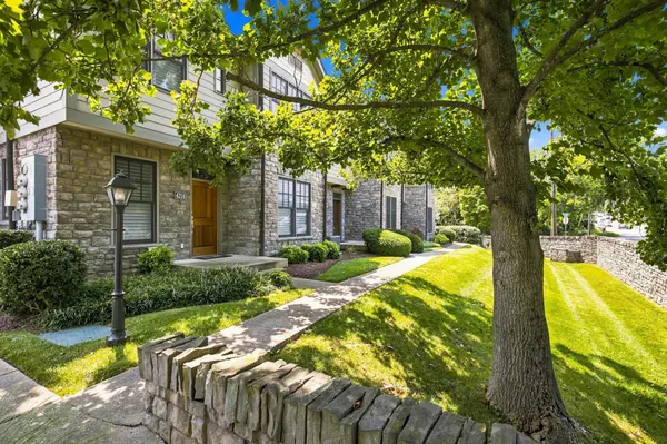 4216 Hillsboro Pike, Nashville, TN 37215