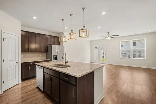 138 Fister Dr, Lebanon, TN 37090