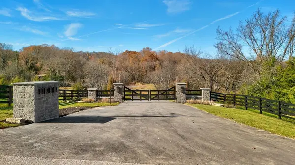 5012 Archer Springs Lane, Thompsons Station, TN 37179