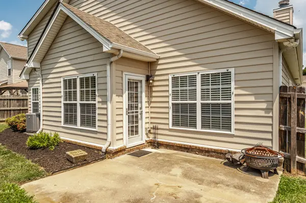 77 Villa Way, Hendersonville, TN 37075
