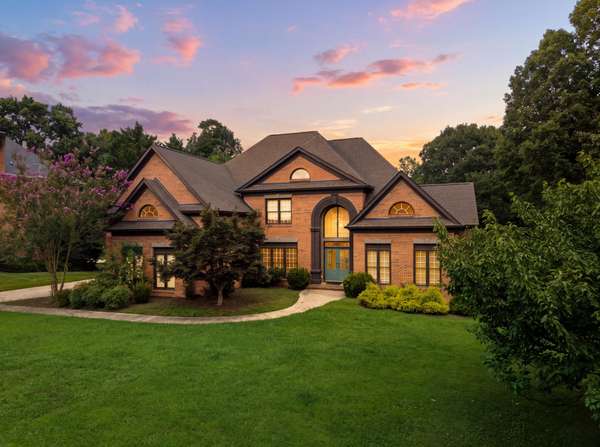 9221 Hidden Mountain Drive, Chattanooga, TN 37421